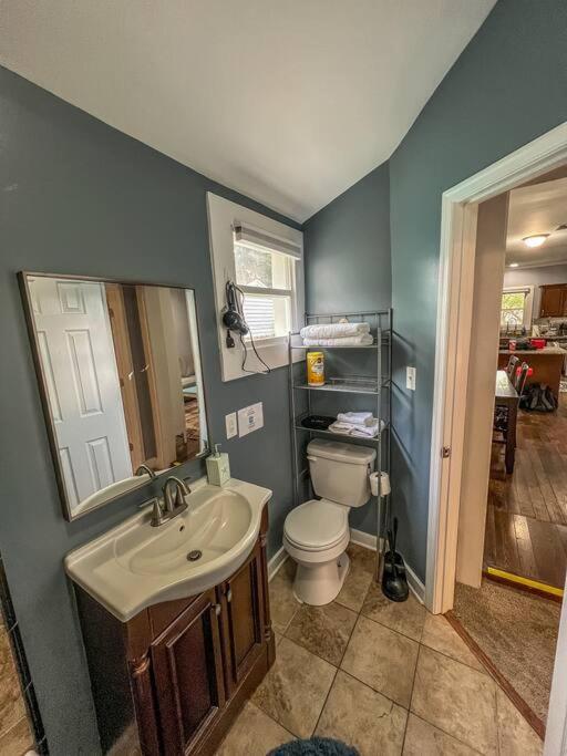 Historic Coastal Haven- Pet Friendly Fast Wi-Fi Vila Norfolk Exterior foto